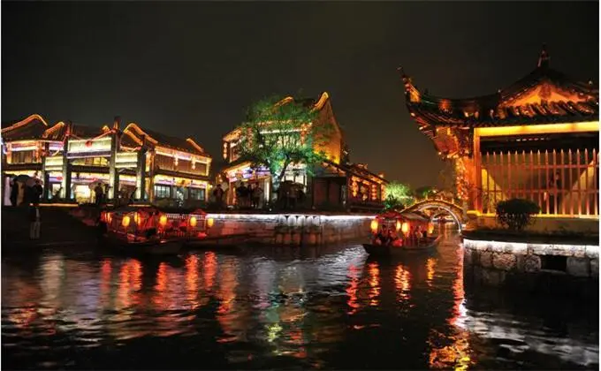 山东-台儿庄古城+大战纪念馆+微山湖红荷湿地2日游 TH